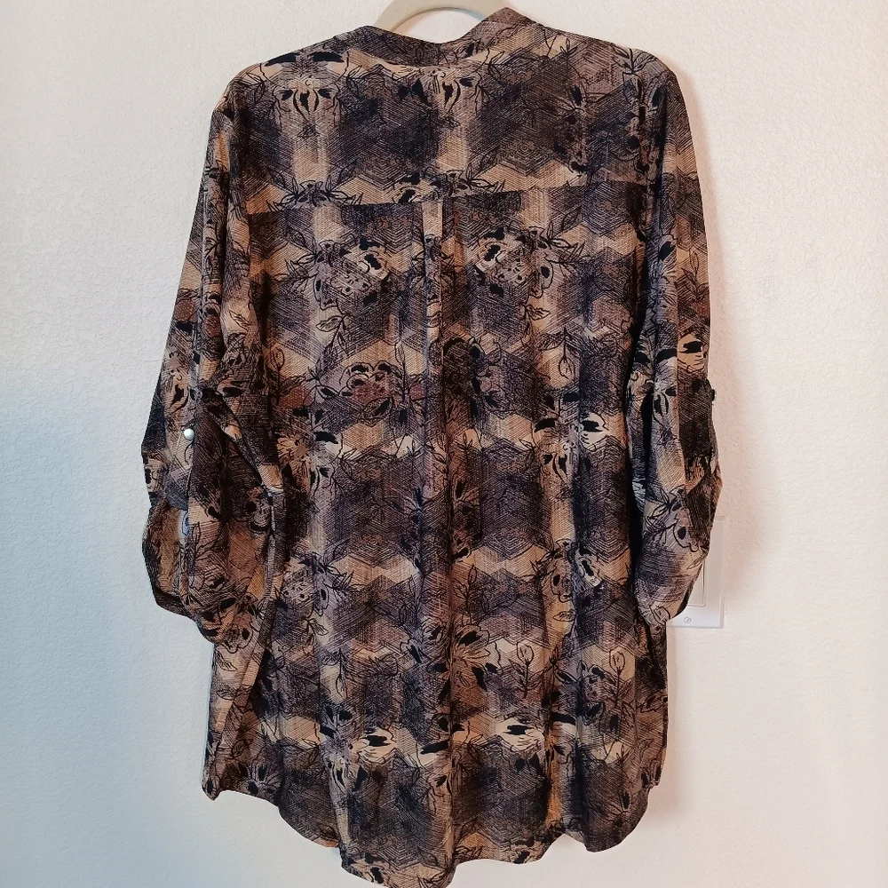 NY Collection Blouse Size‎ 3X V-Neck 3/4 Roll Tab Sleeve Mandarin Collar Browns - Picture 12 of 12